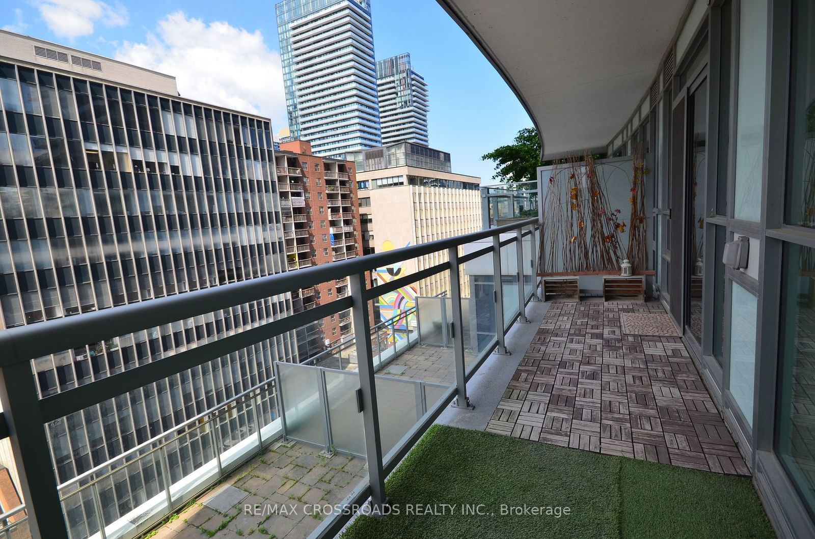 89 Dunfield Ave, unit 804 for sale - image #29