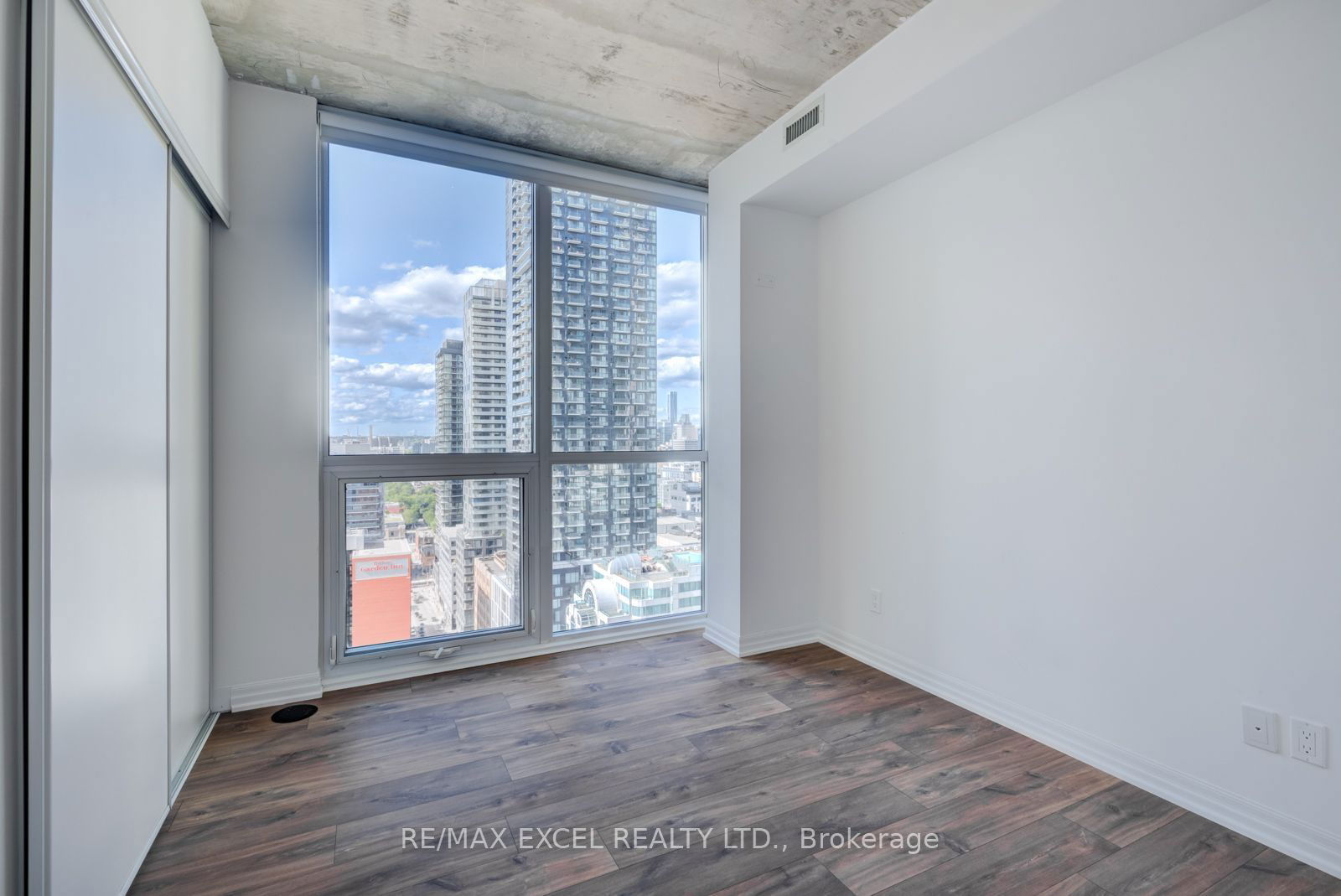 88 Blue Jays Way, unit 2602 for rent - image #12