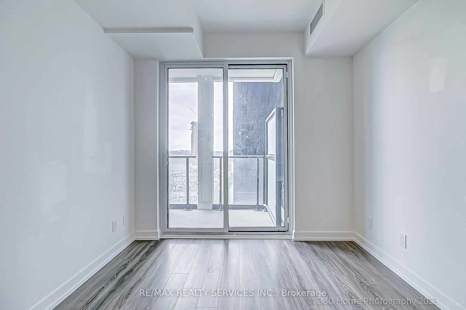 20 Edward St, unit 1719 for sale - image #9