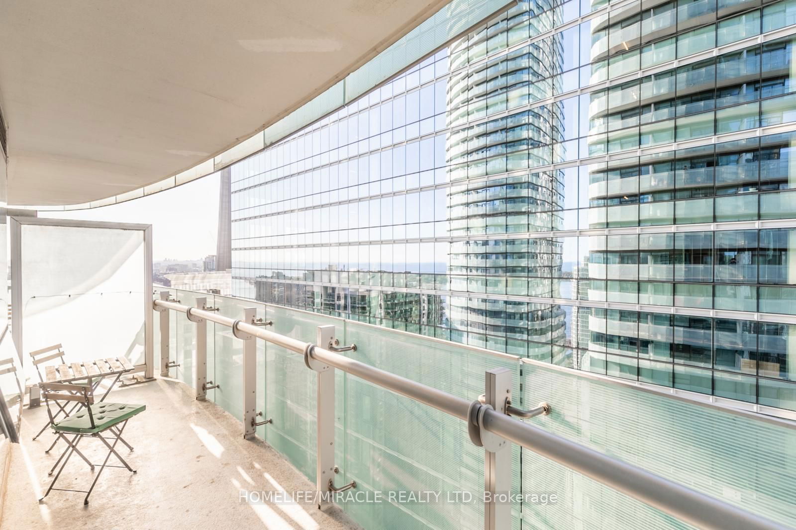 14 York St, unit 3309 for sale - image #30