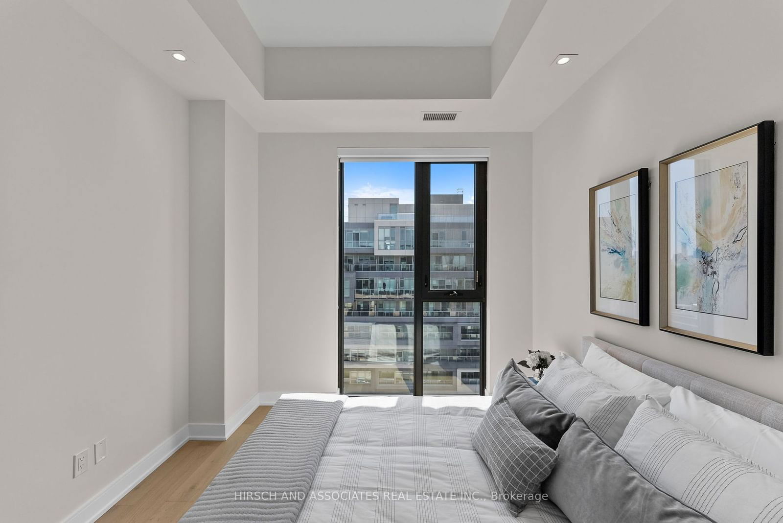 840 St Clair Ave W, unit 904 for sale - image #18