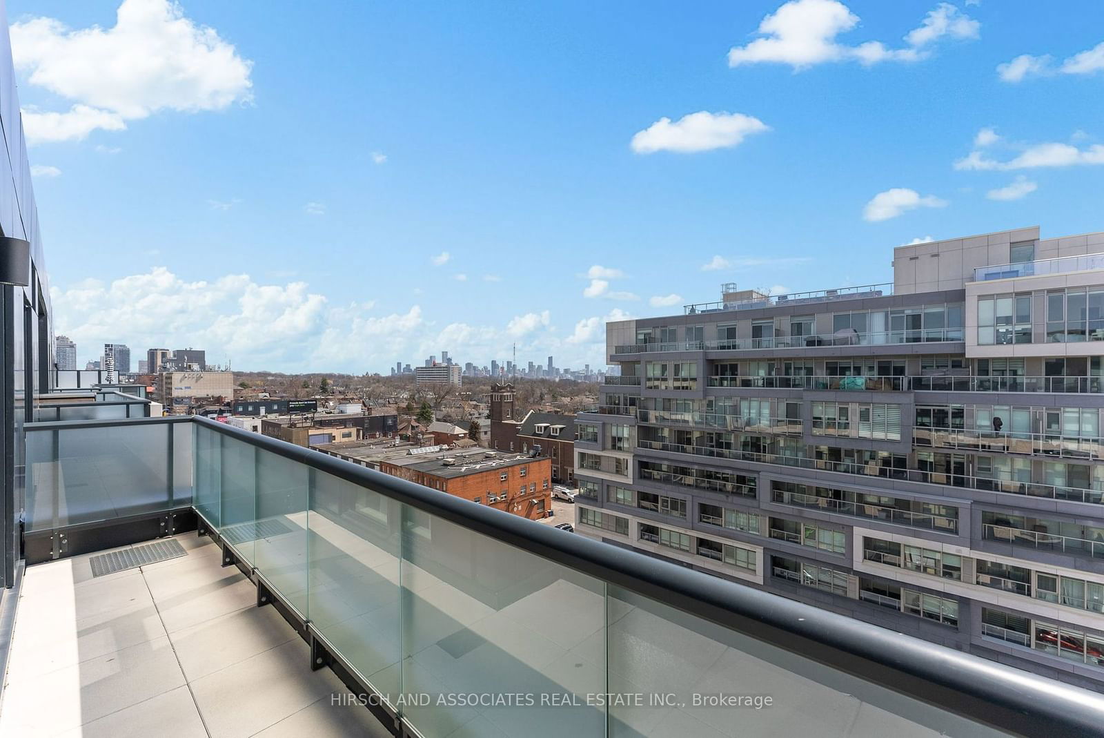 840 St Clair Ave W, unit 904 for sale