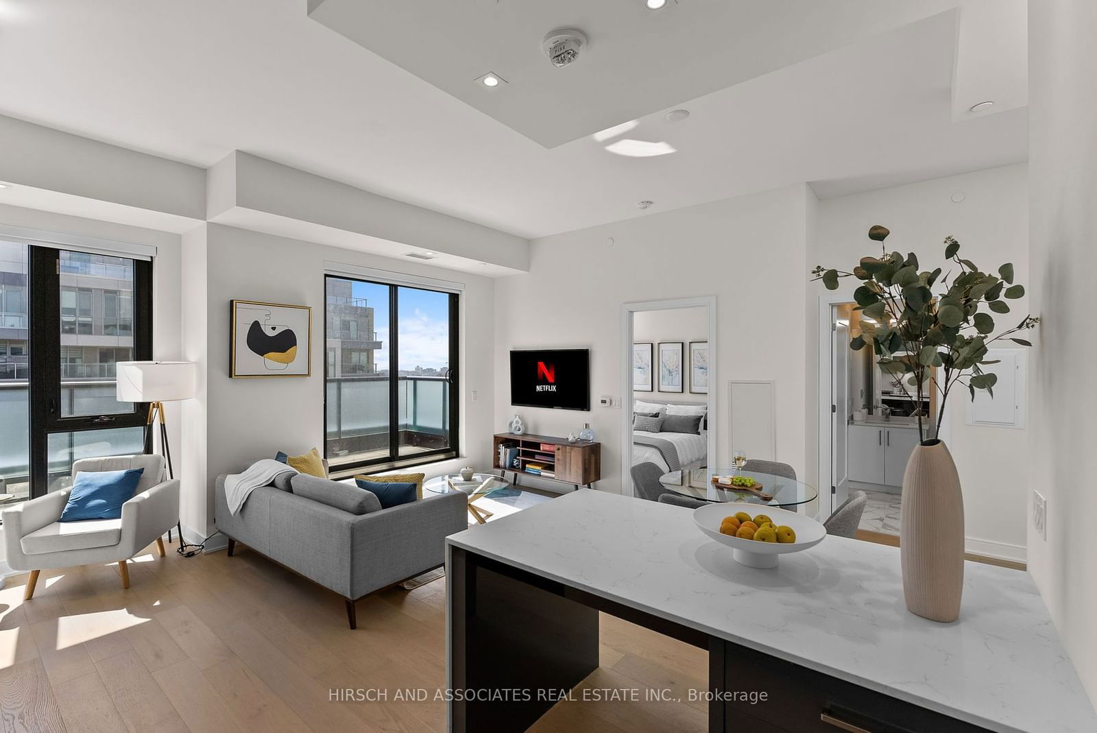 840 St Clair Ave W, unit 904 for sale - image #8