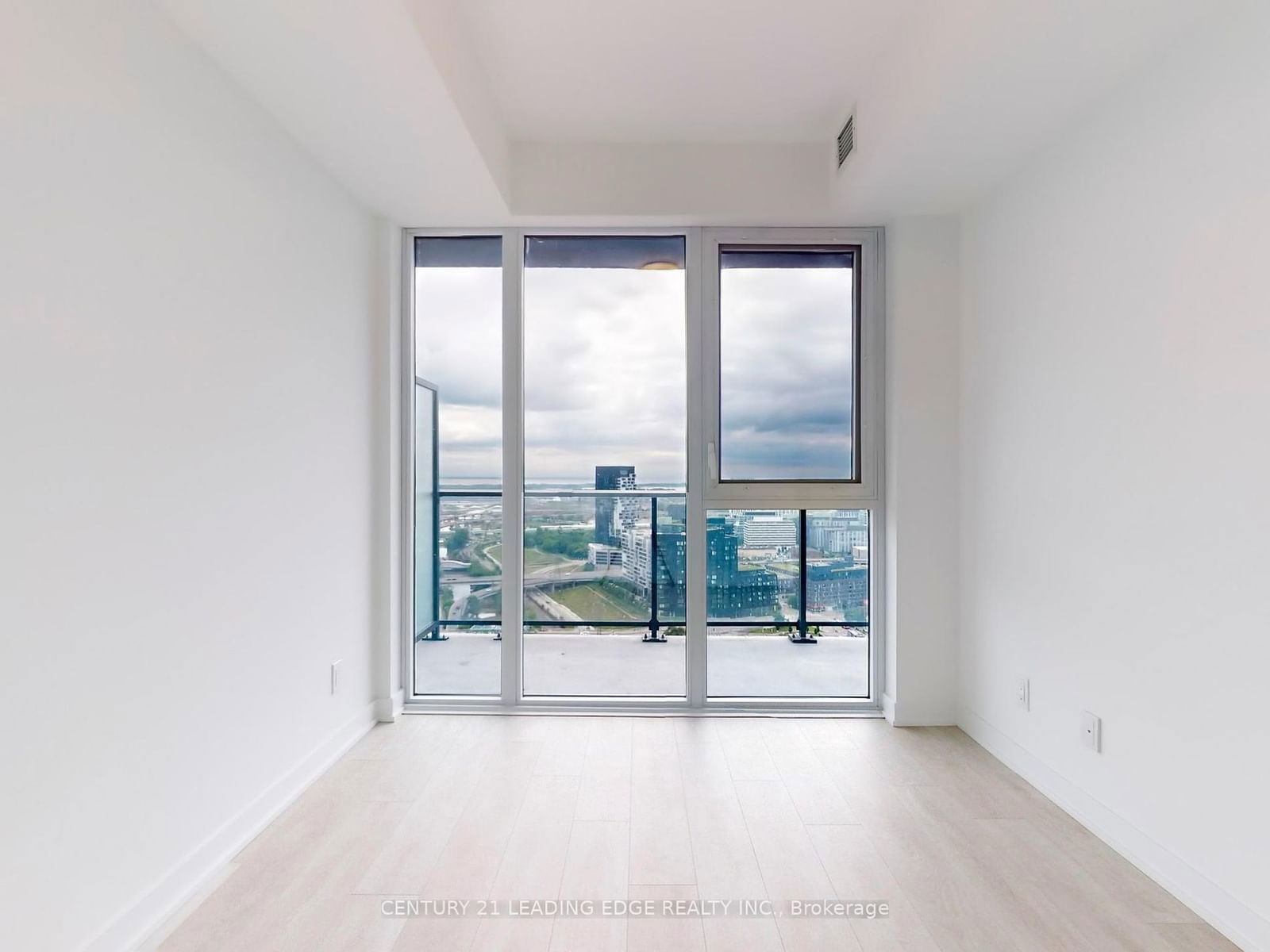 5 Defries St, unit 2903 for sale - image #12