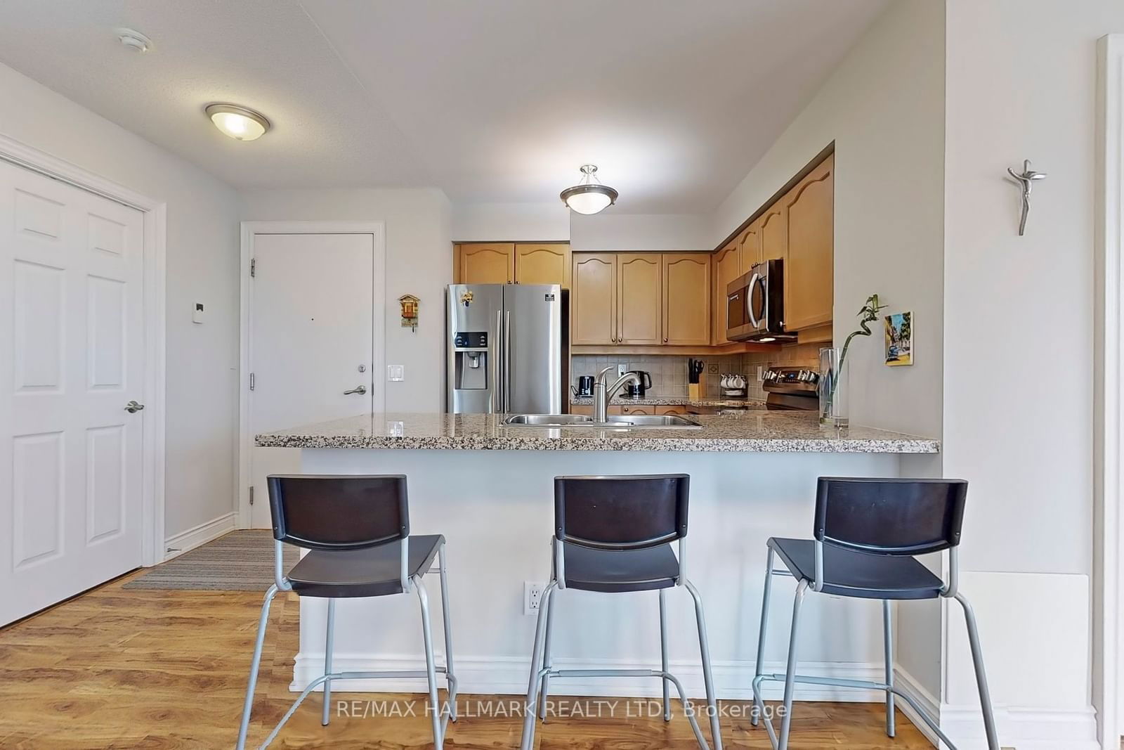 15 Greenview Ave, unit 1313 for sale - image #18