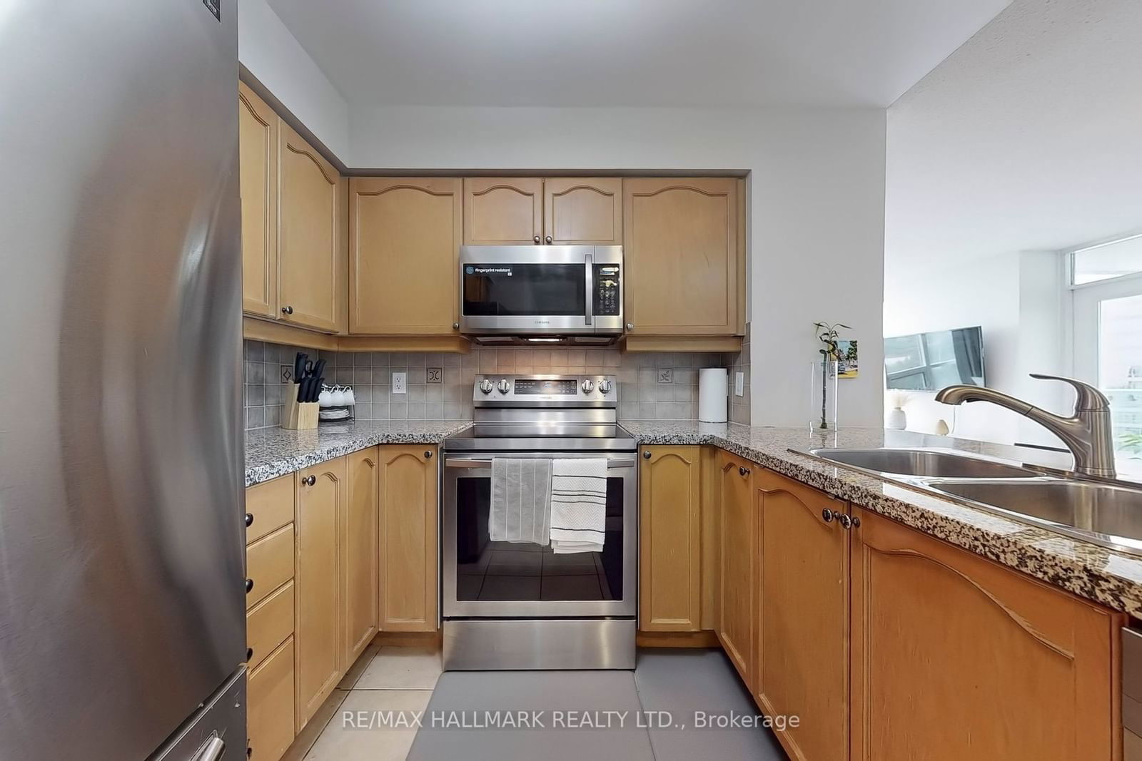 15 Greenview Ave, unit 1313 for sale - image #20