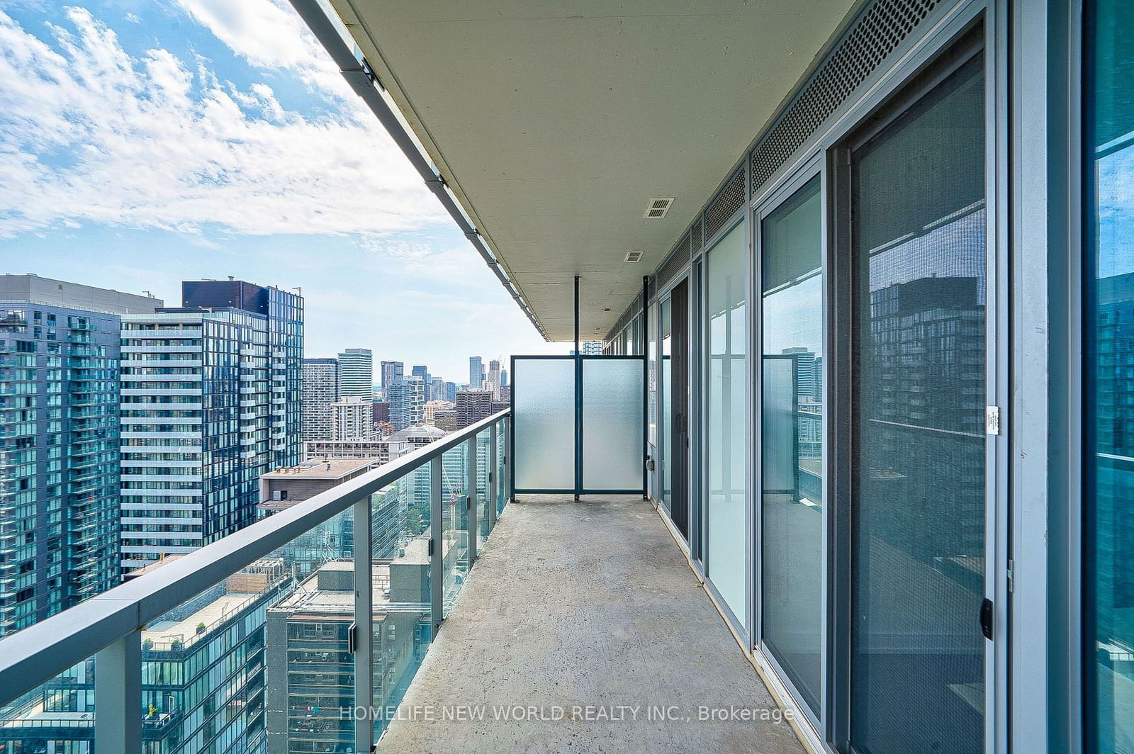 3 Gloucester St, unit 3306 for sale