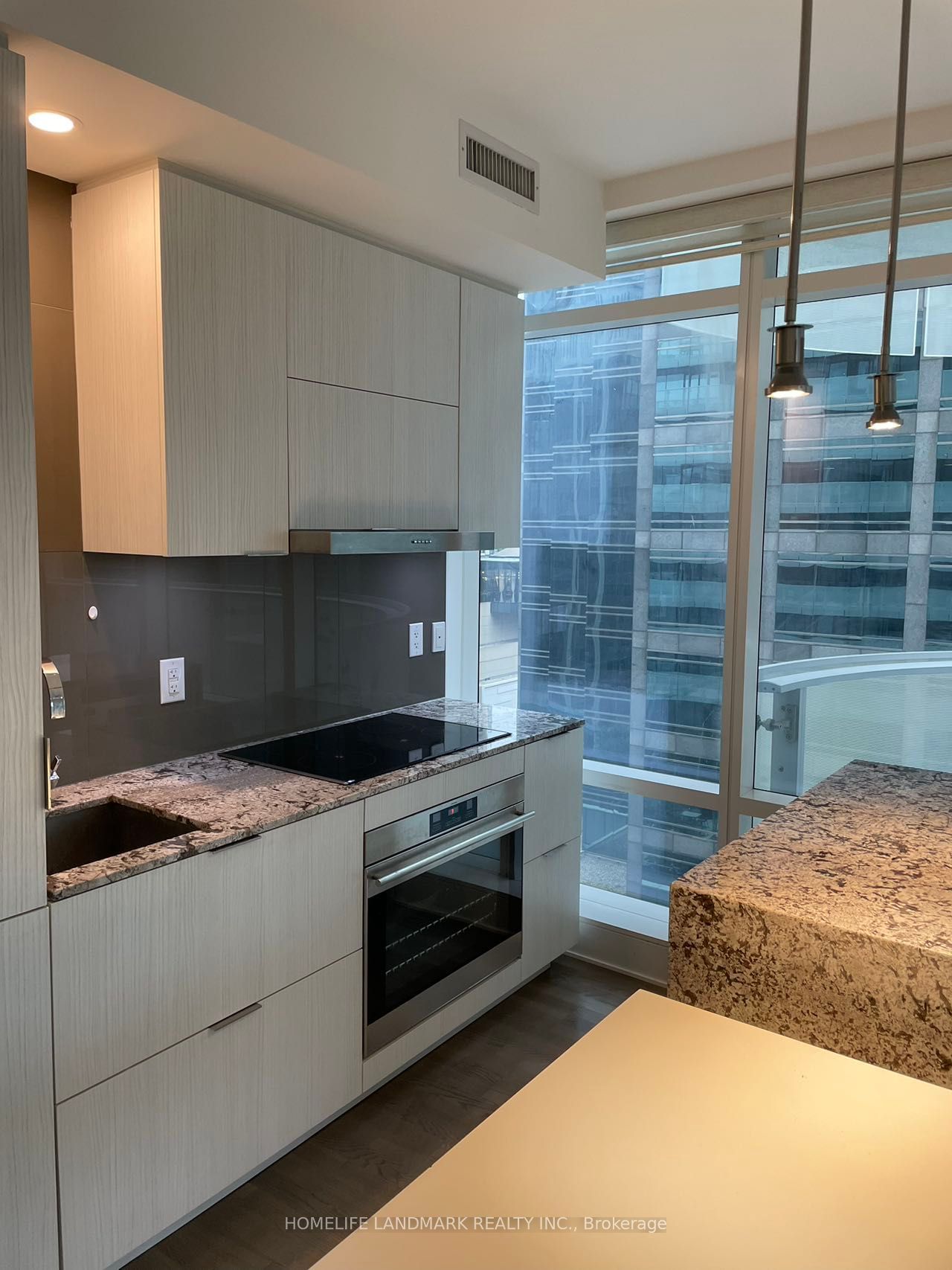 1 Bloor St E, unit 1104 for rent - image #3