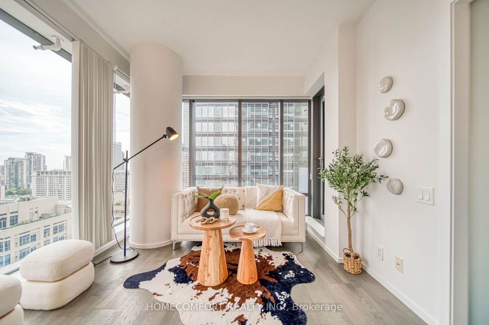 5 St Joseph St, unit 1702 for sale - image #18