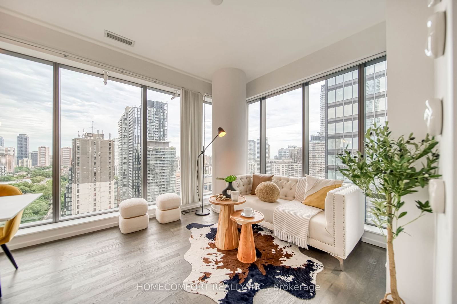 5 St Joseph St, unit 1702 for sale - image #20