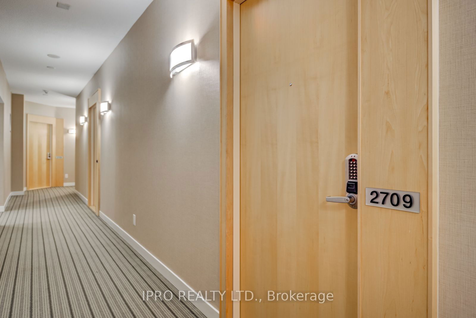 55 Bremner Blvd, unit 2709 for rent - image #4