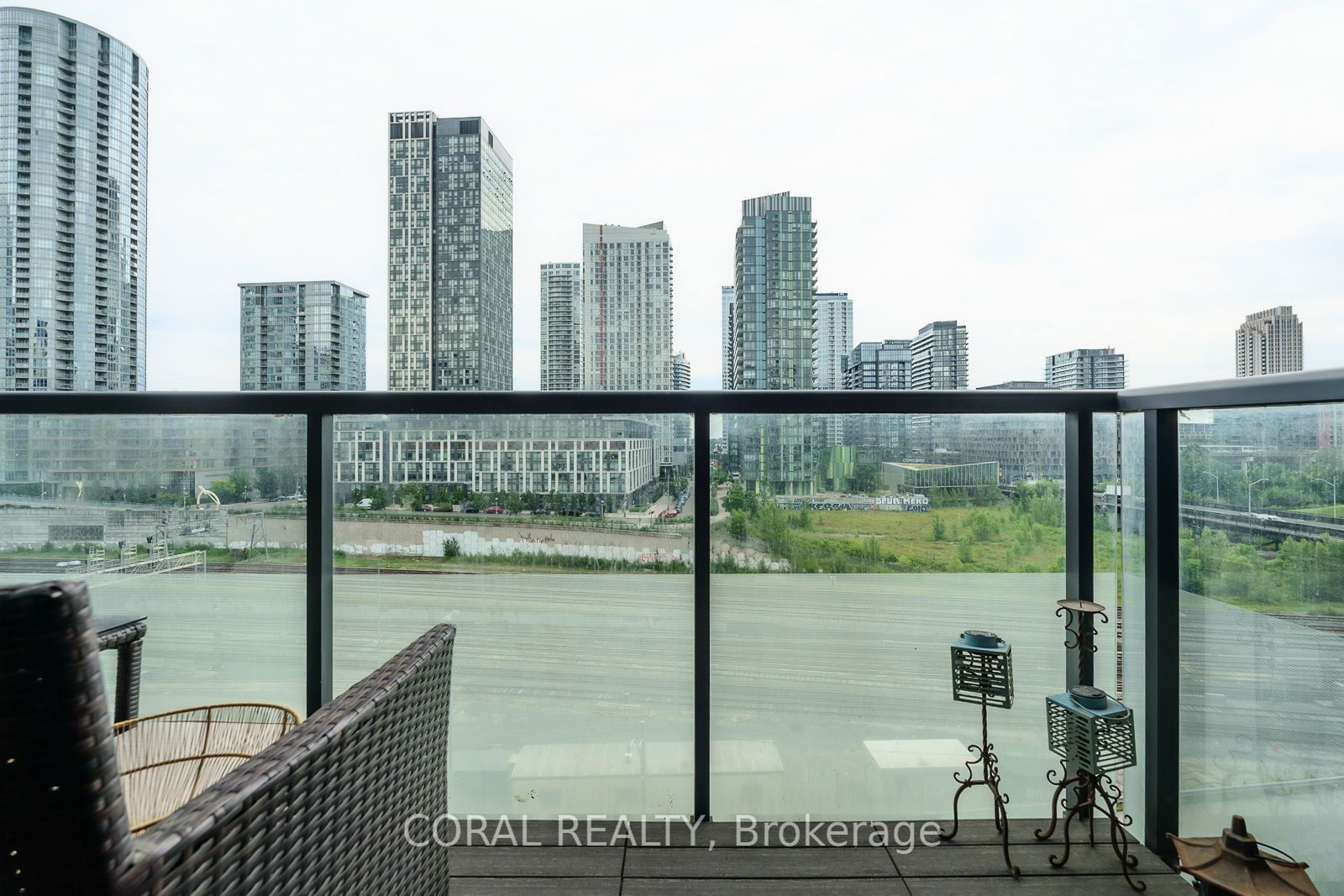 560 Front St W, unit 631 for rent - image #27