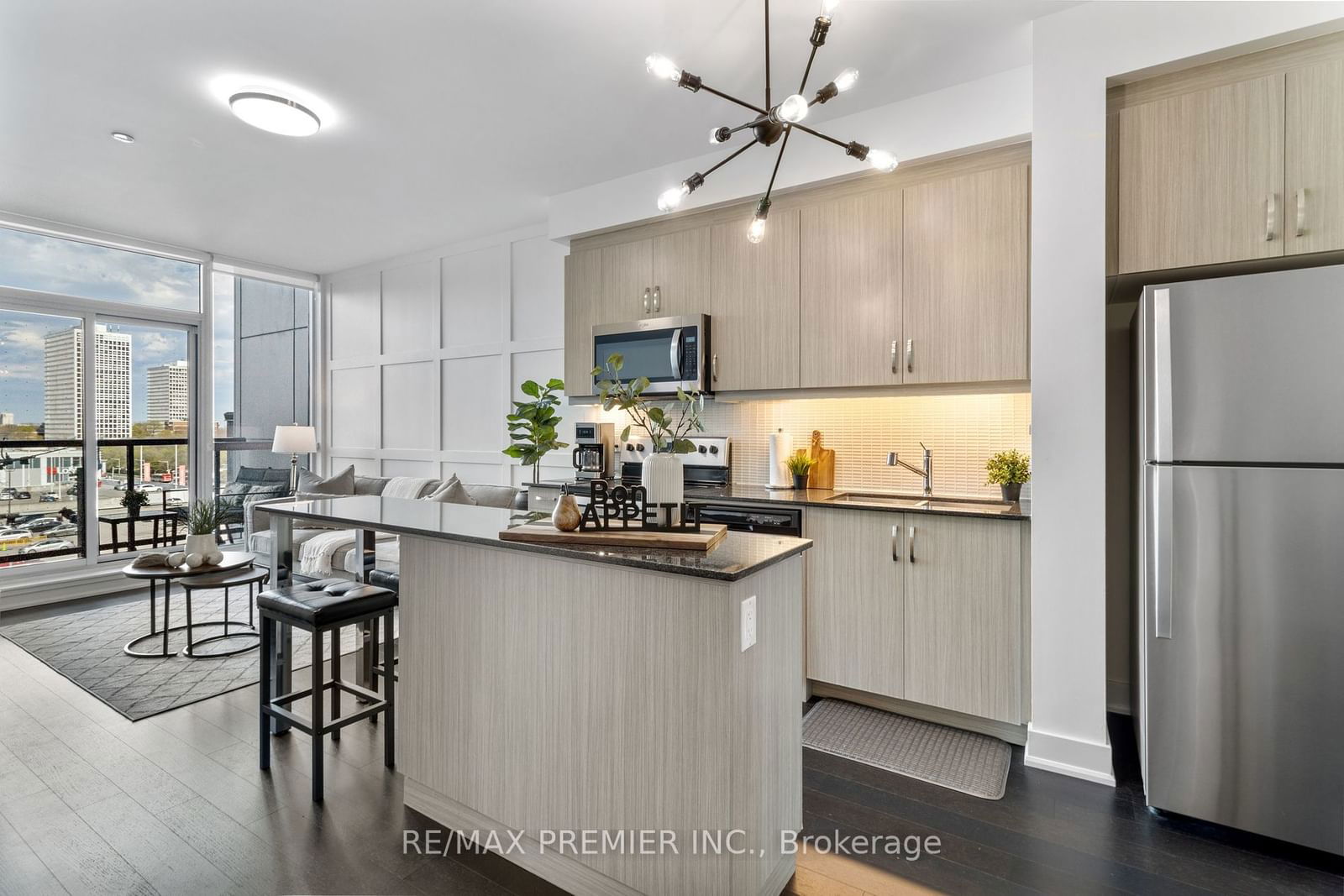 1486 Bathurst St, unit 404 for sale