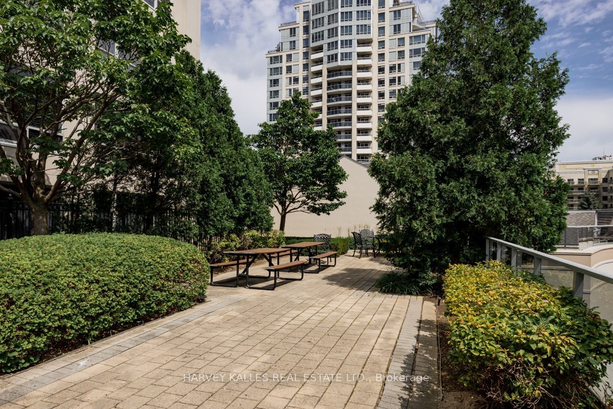 1 Rean Dr, unit 708 for sale - image #30