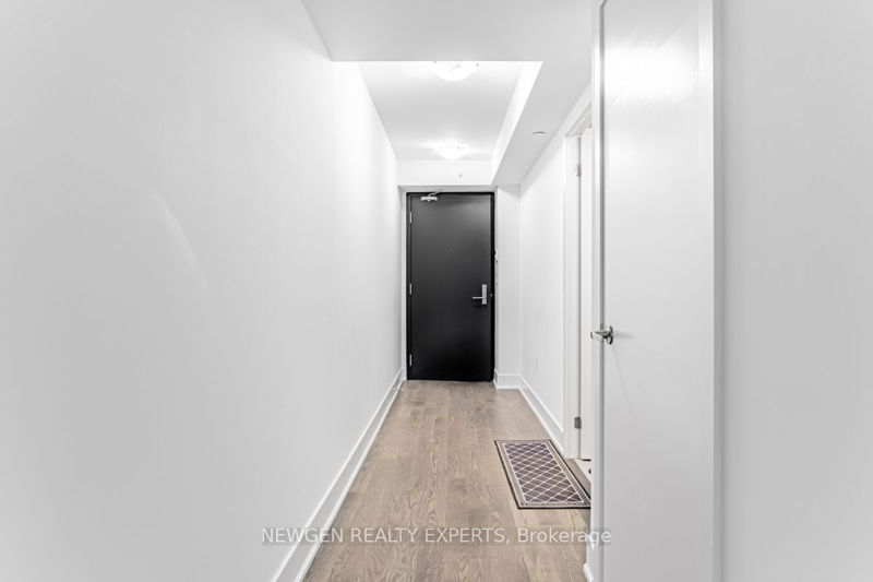 955 Bay St, unit 815 for sale - image #1