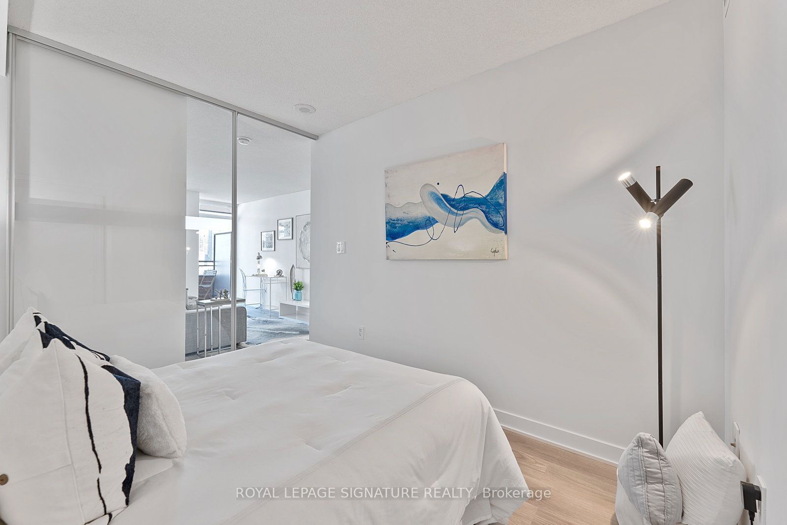 4K Spadina Ave, unit 917 for sale - image #17