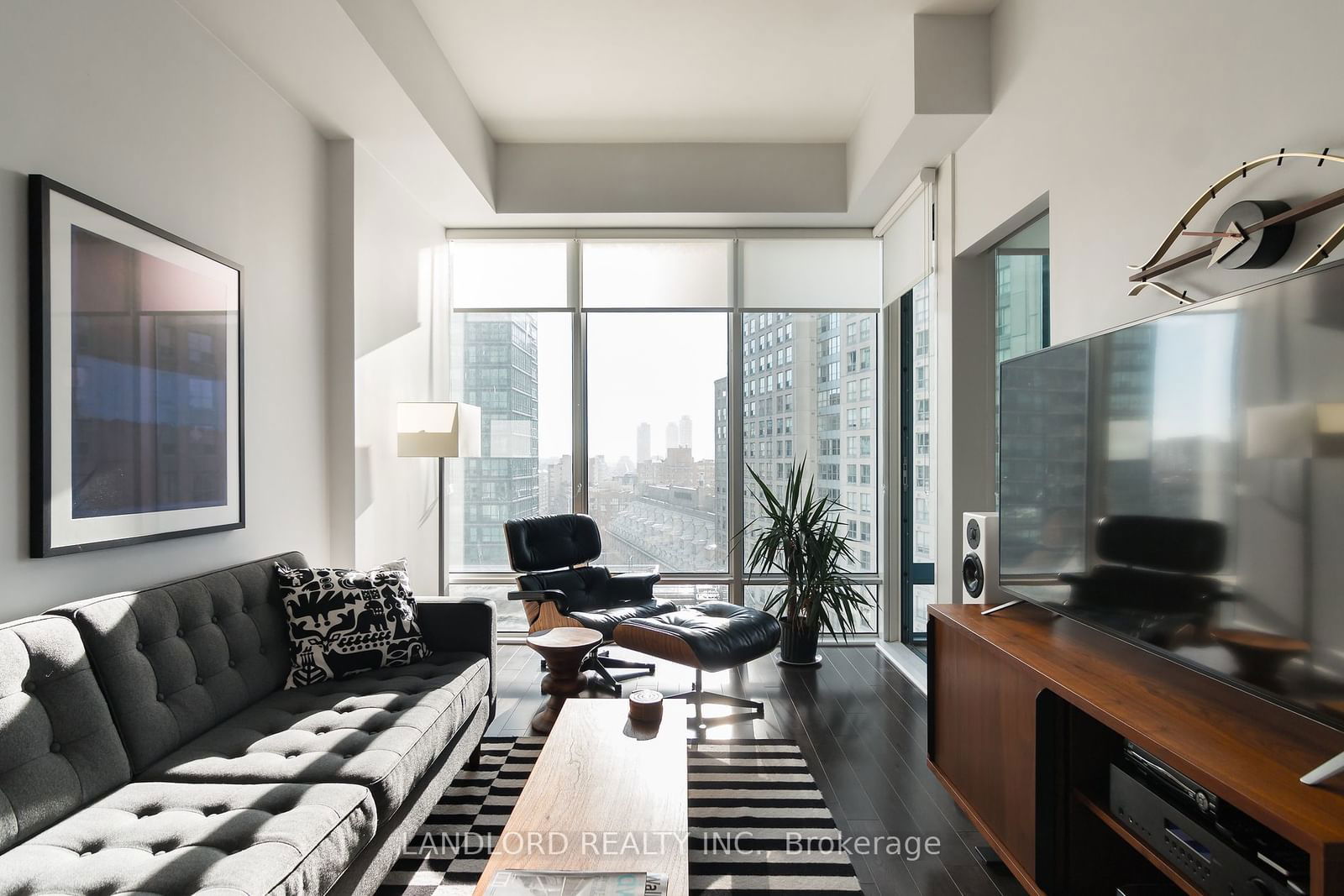 8 The Esplanade, unit 1208 for rent - image #3