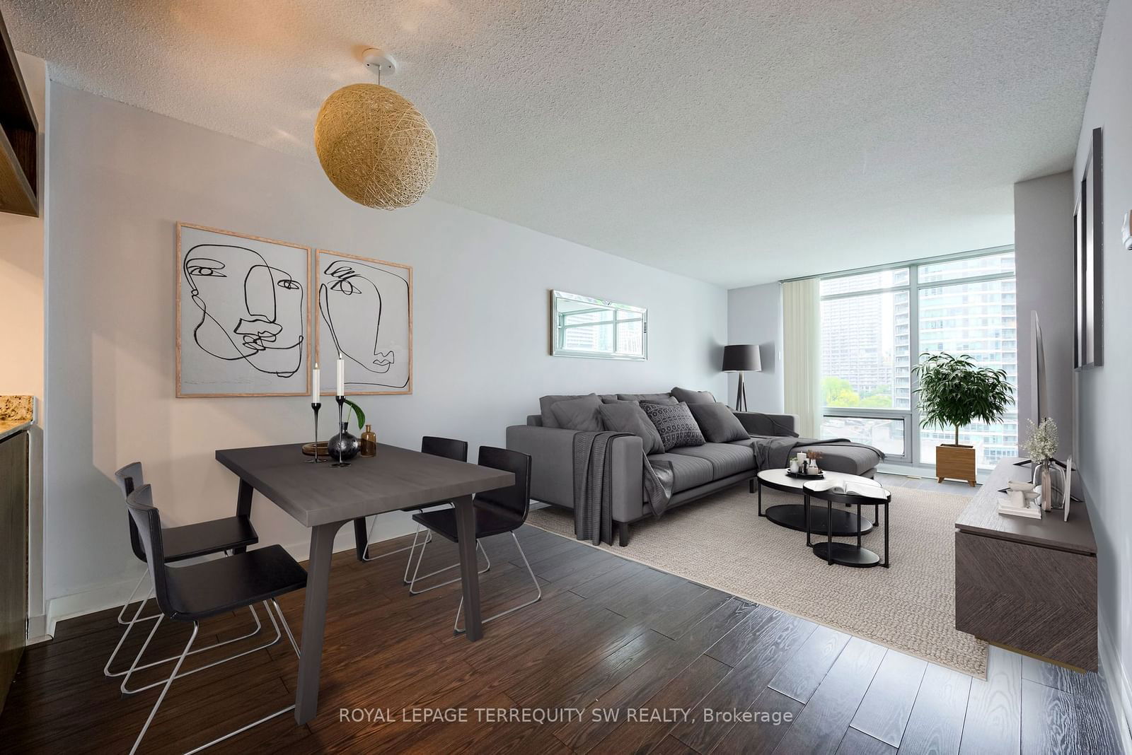 81 Navy Wharf Crt, unit 911 for sale - image #2