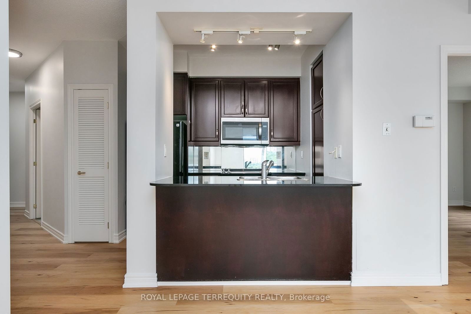 100 Hayden St, unit 1101 for sale - image #18