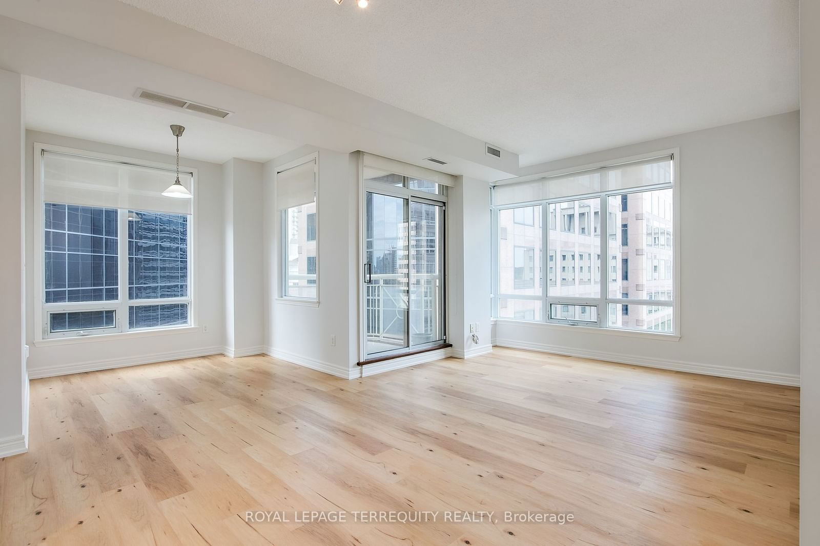 100 Hayden St, unit 1101 for sale - image #9