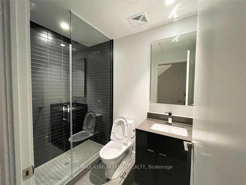 7 Grenville St, unit 508 for rent - image #8