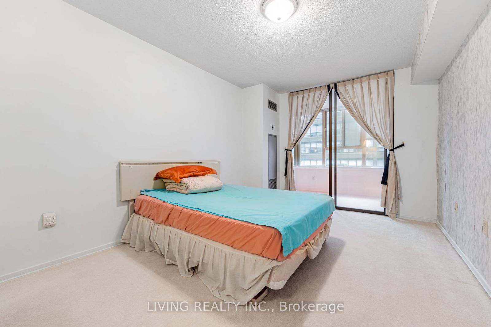 45 Carlton St, unit 1405 for sale - image #12