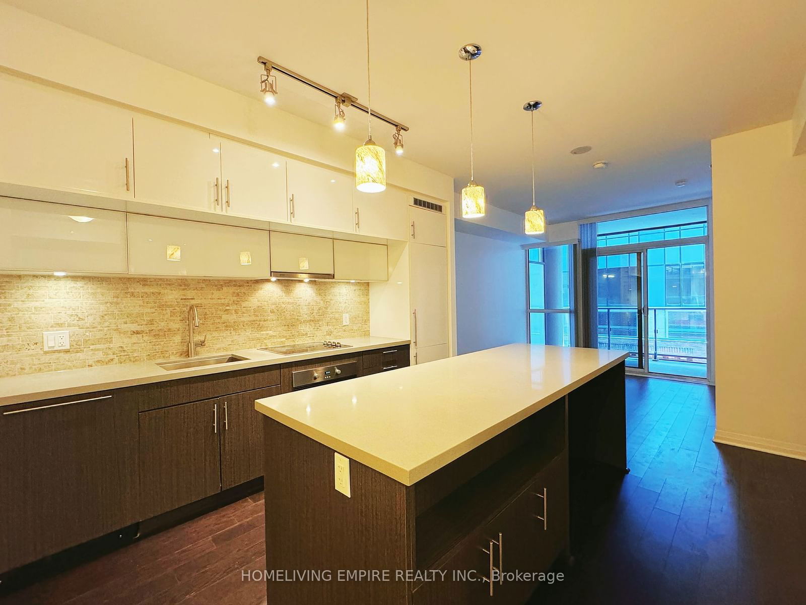 8 Mercer St, unit 313 for sale - image #3