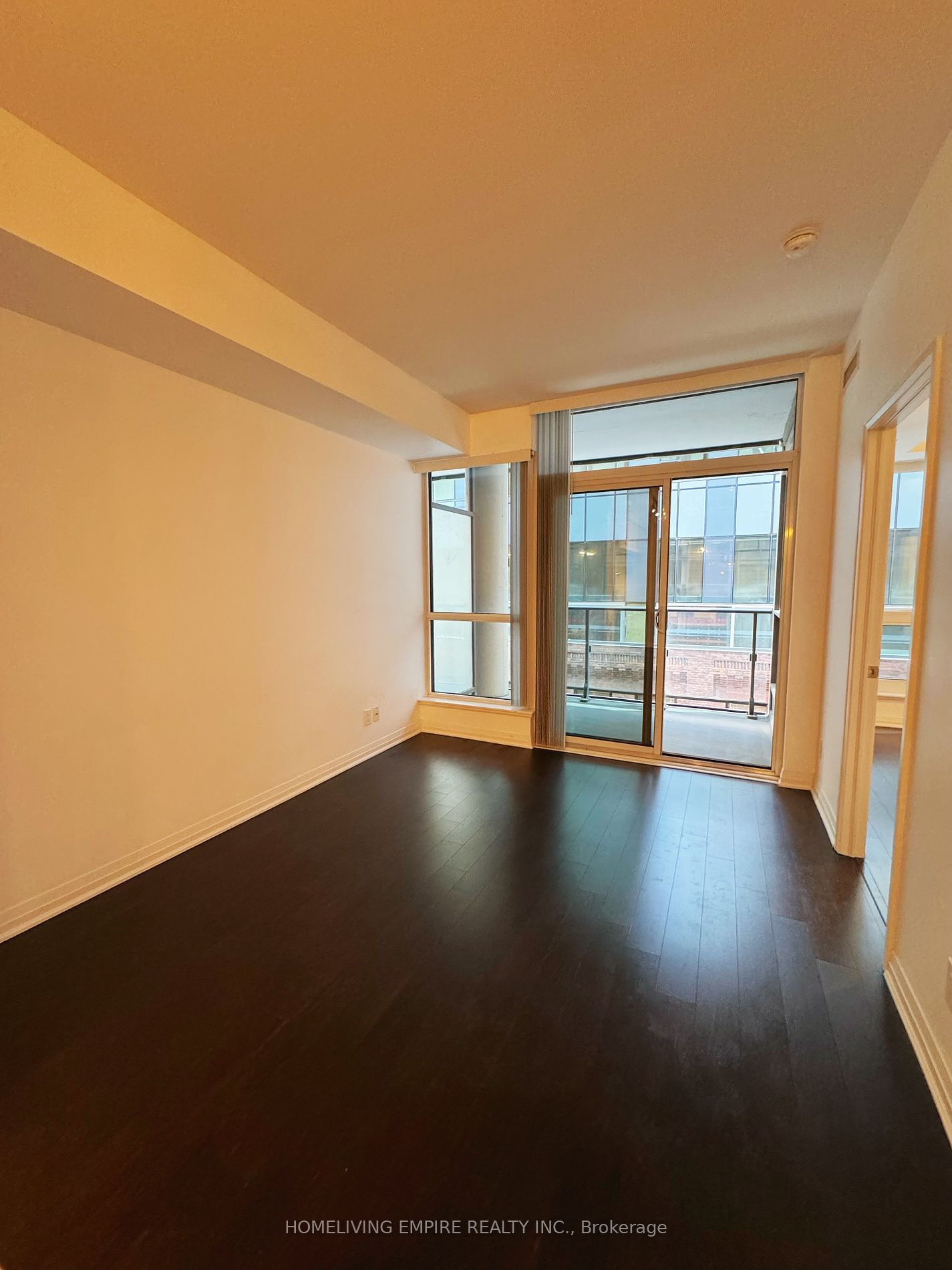 8 Mercer St, unit 313 for sale - image #4