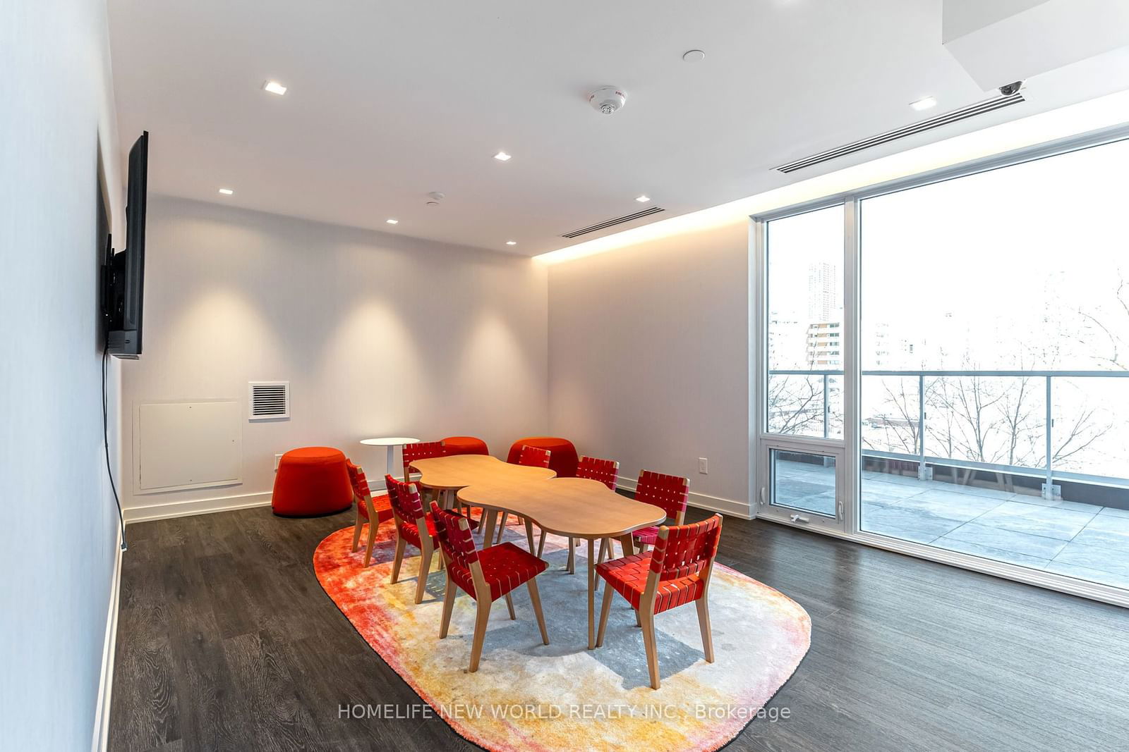 1 Gloucester St, unit 915 for sale - image #34