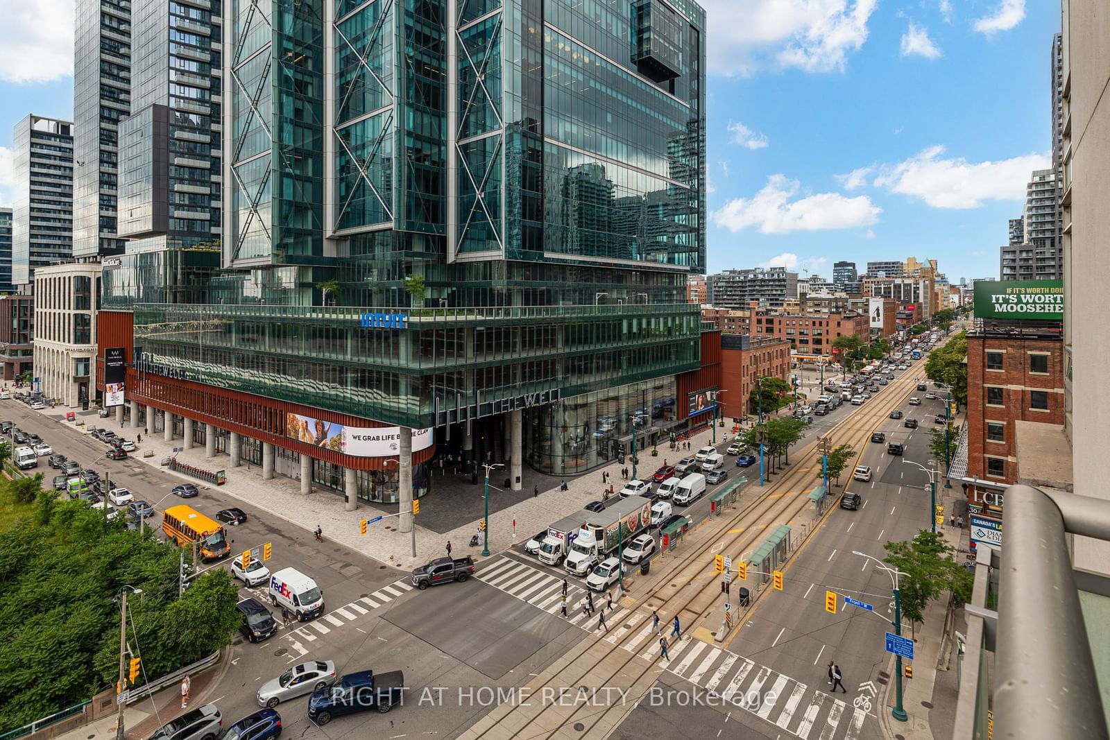 397 Front St W, unit 1103 for rent - image #35