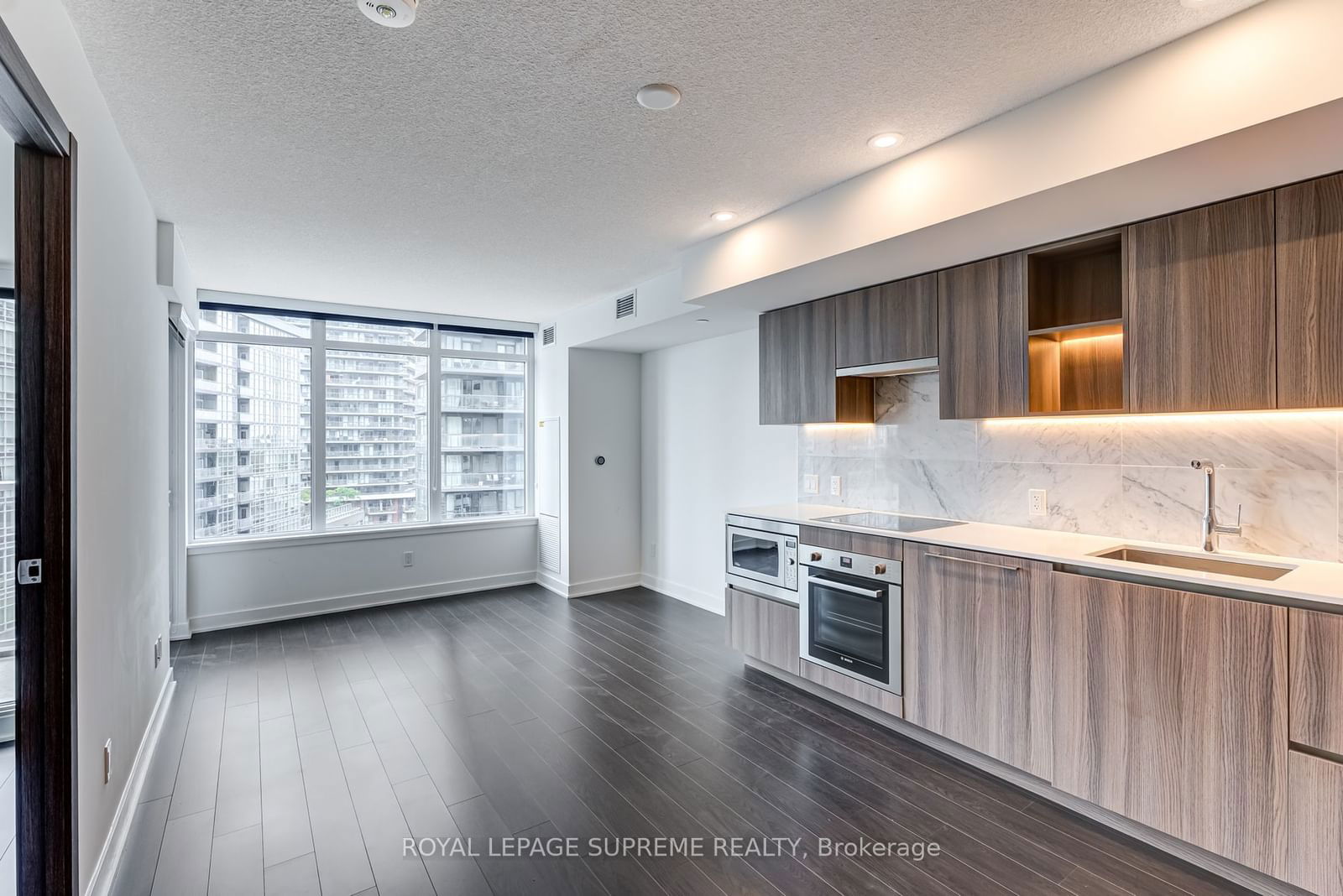 19 Bathurst St, unit 1115 for rent - image #7