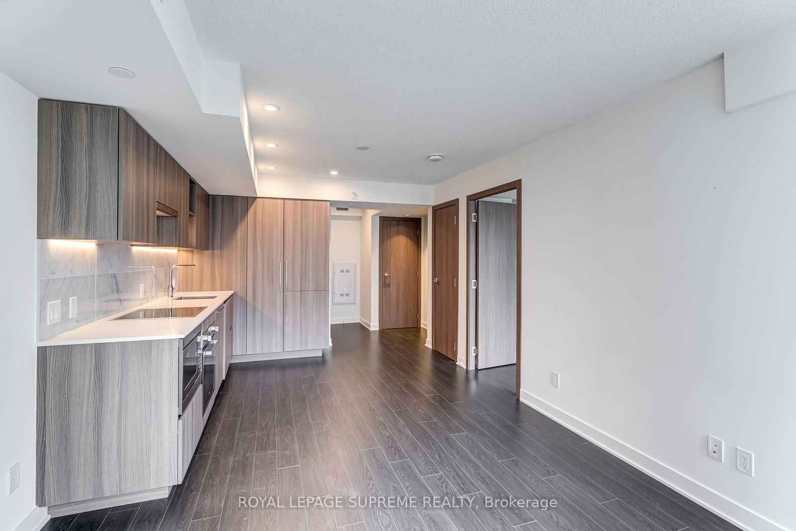 19 Bathurst St, unit 1115 for rent - image #8