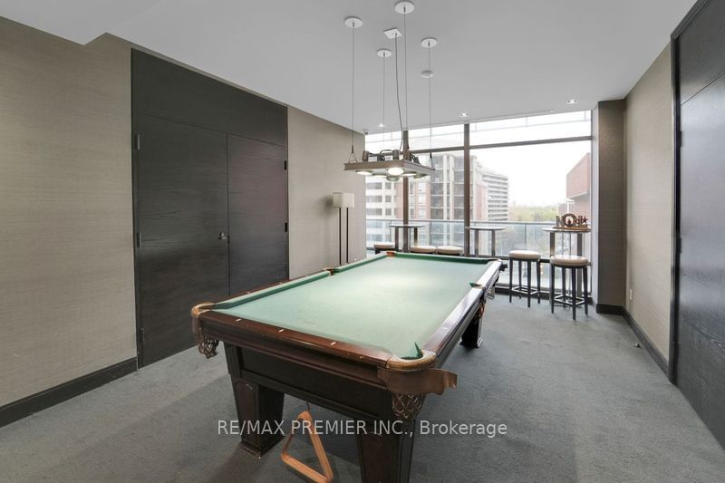 18 Yorkville Ave, unit 310 for rent - image #20