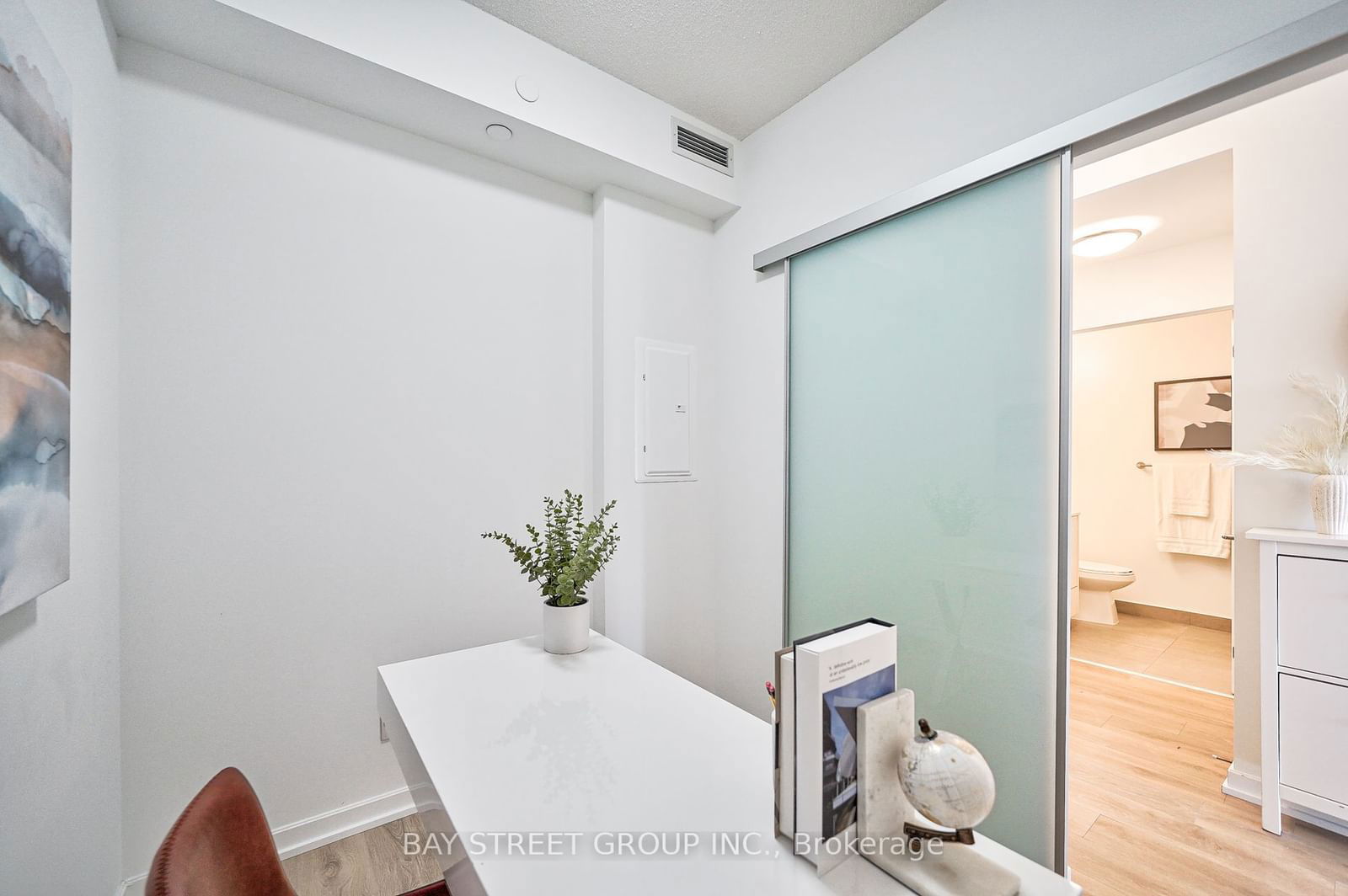 32 Forest Manor Rd, unit 1106 for sale - image #10