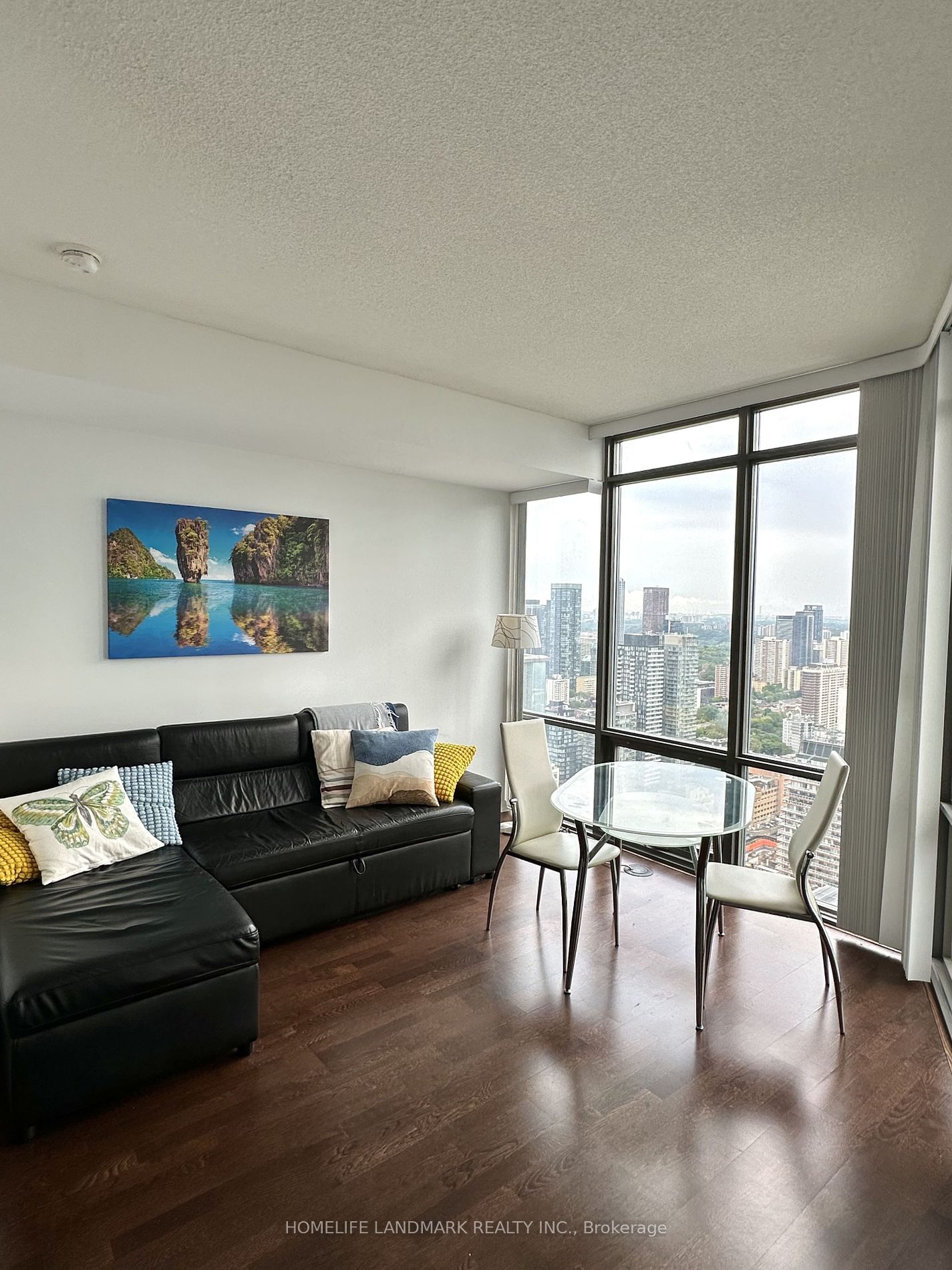 832 Bay St, unit 4507 for rent - image #6