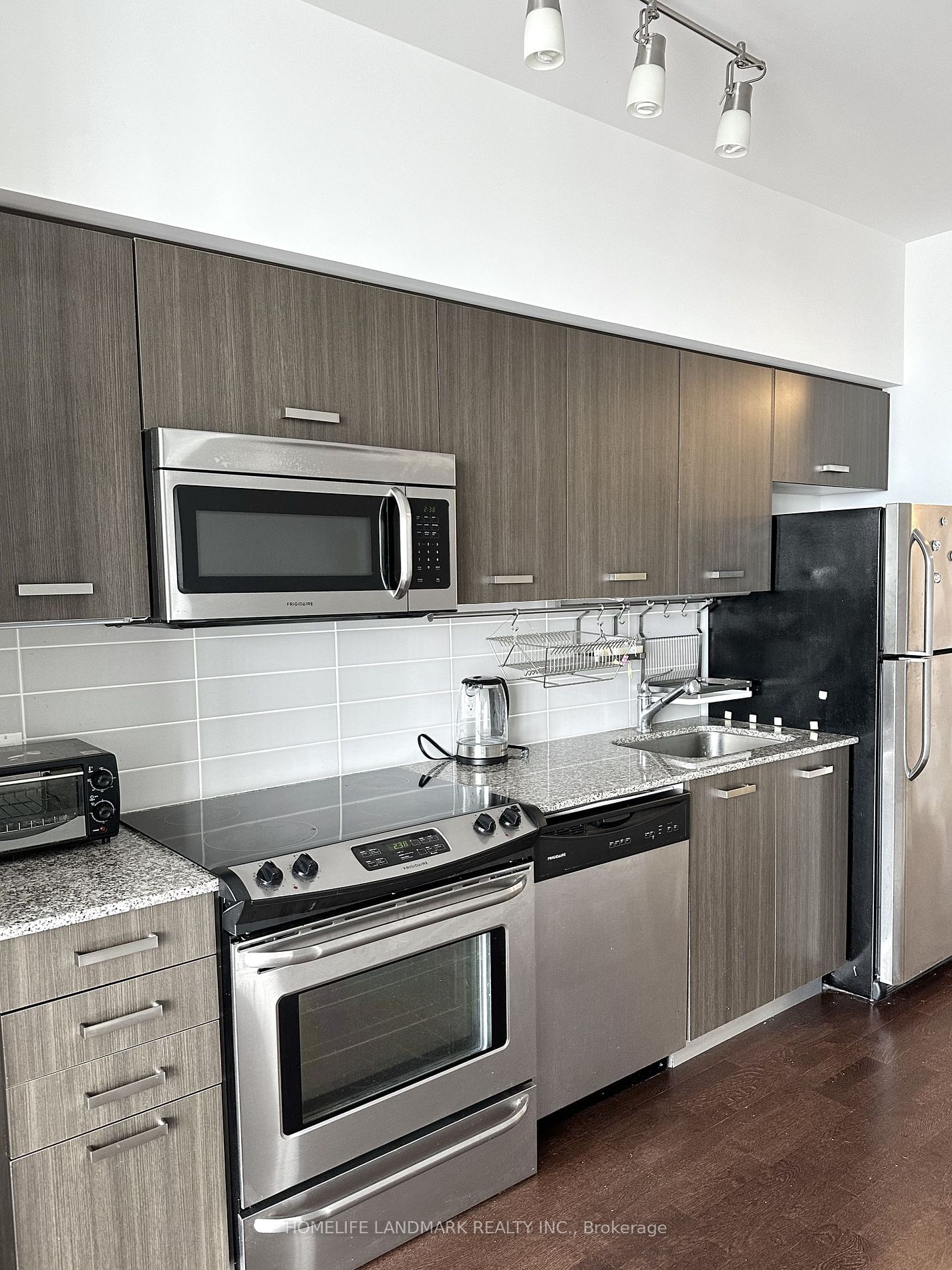 832 Bay St, unit 4507 for rent - image #9