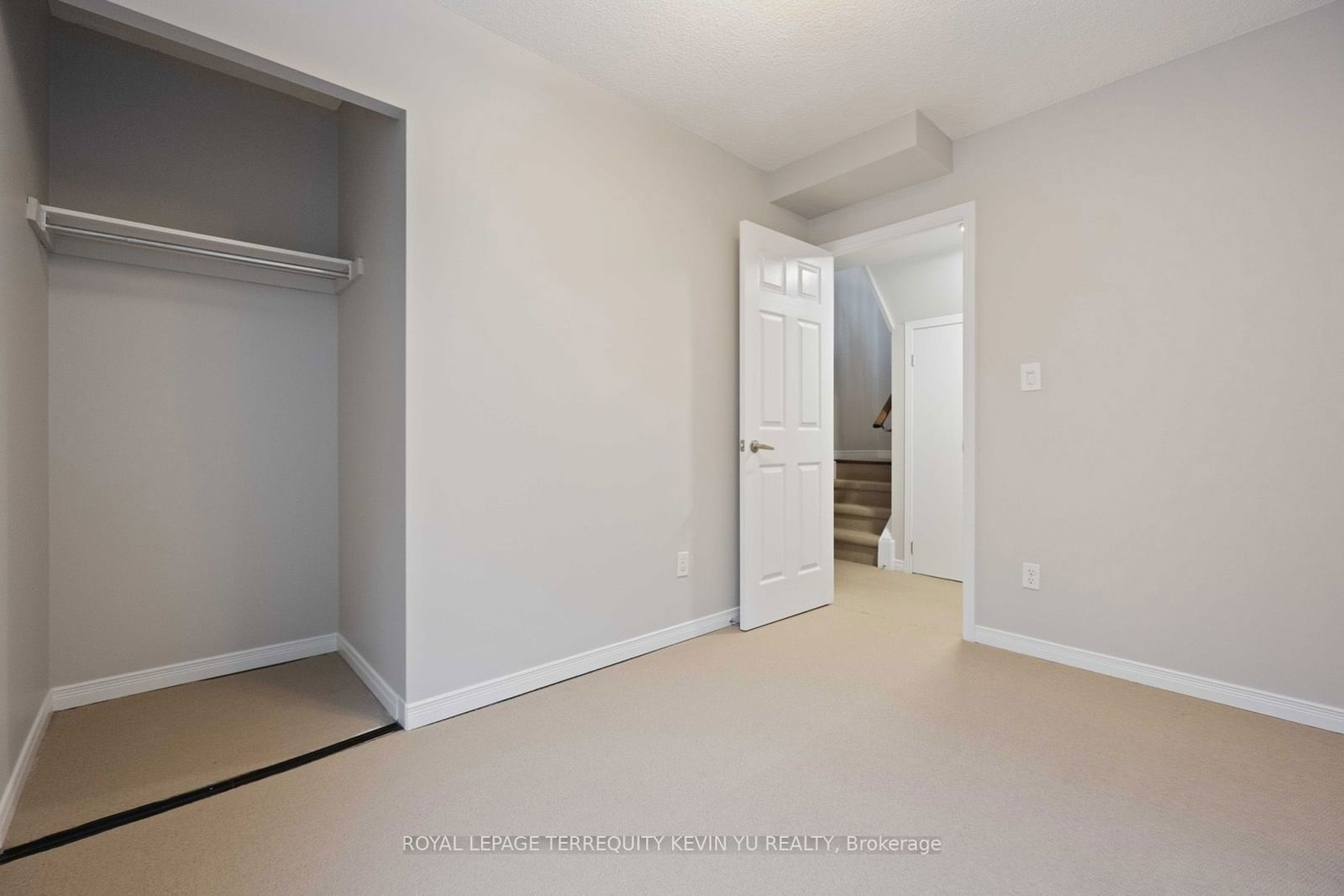 1 Ruttan St, unit 214 for rent - image #18