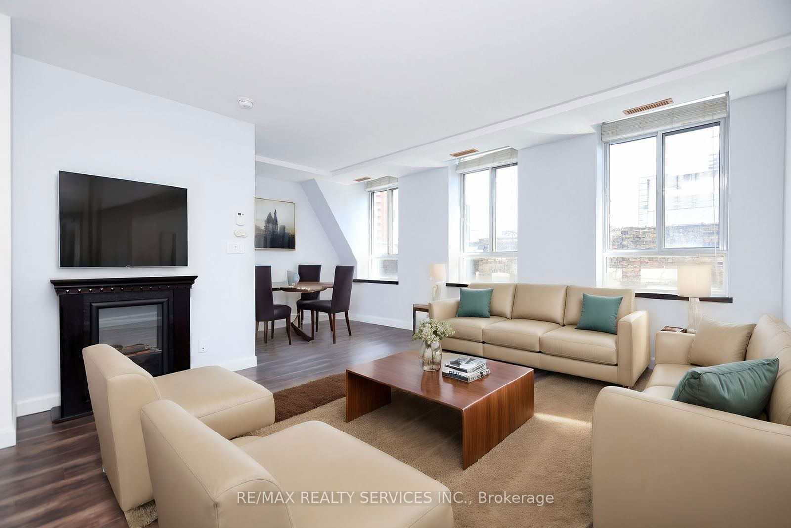 135 Maitland St, unit 504 for sale - image #16