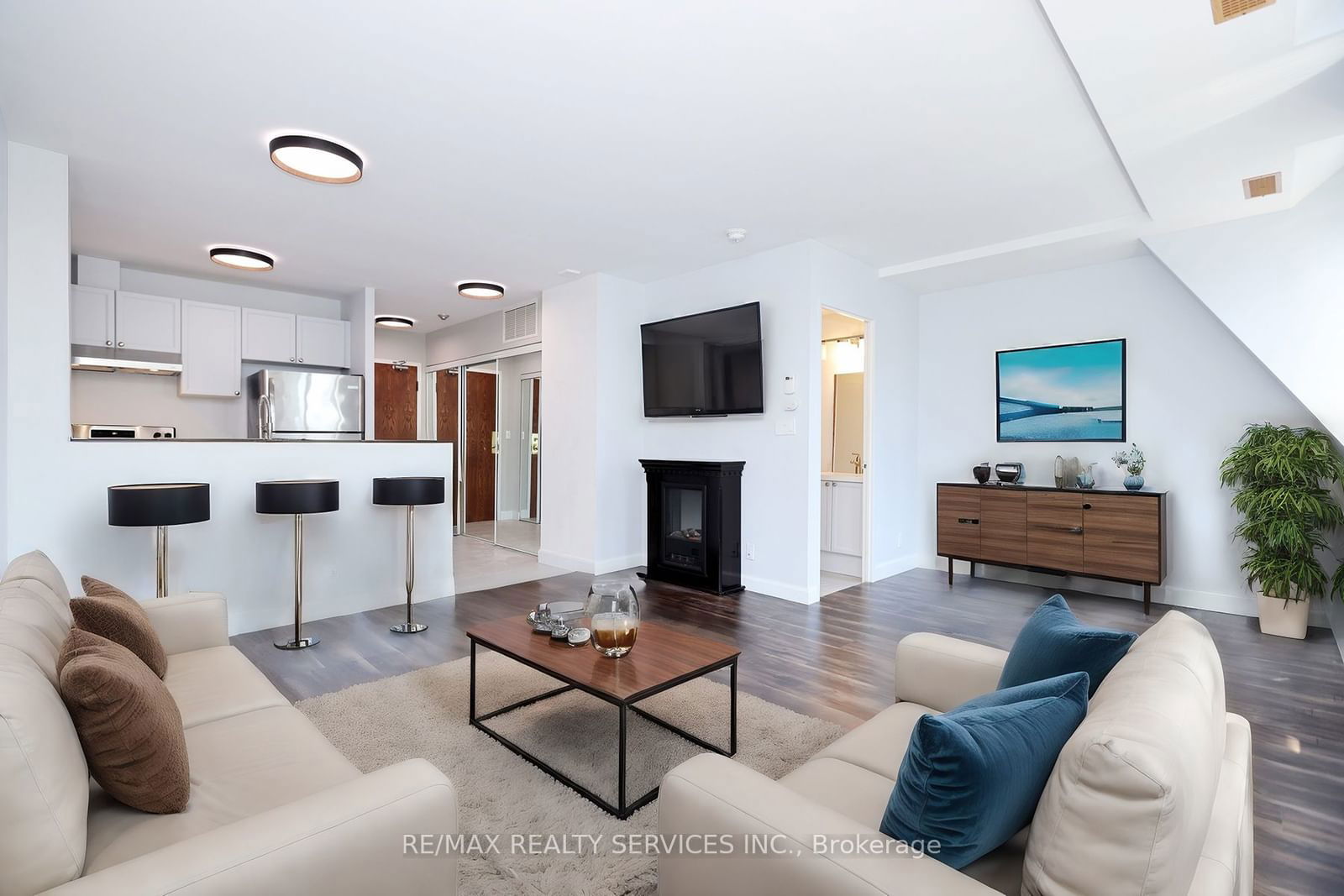 135 Maitland St, unit 504 for sale - image #24