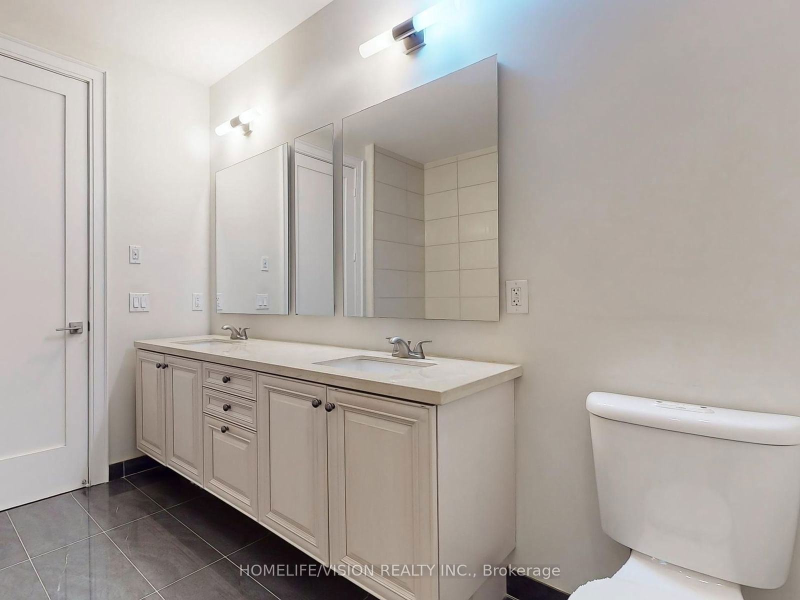 70 Roehampton Ave, unit 2620 for sale - image #24