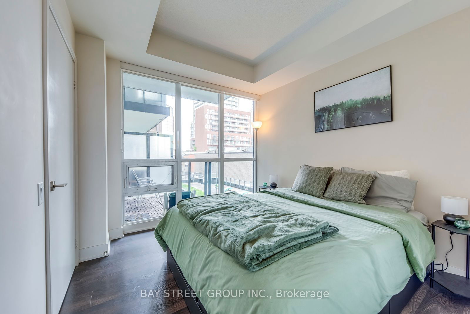 30 Roehampton Ave, unit 407 for sale - image #12