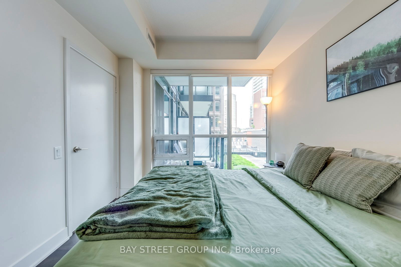 30 Roehampton Ave, unit 407 for sale - image #13