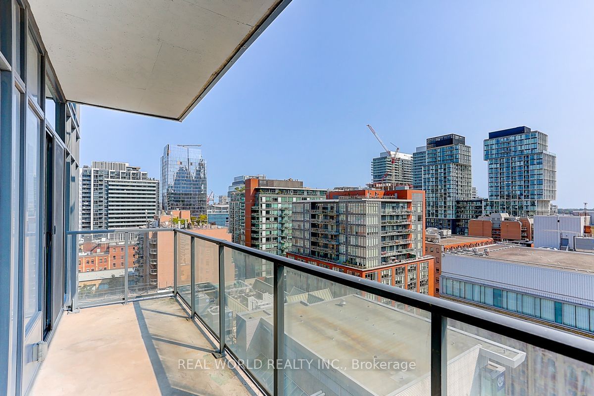 105 George St, unit 1105 for sale