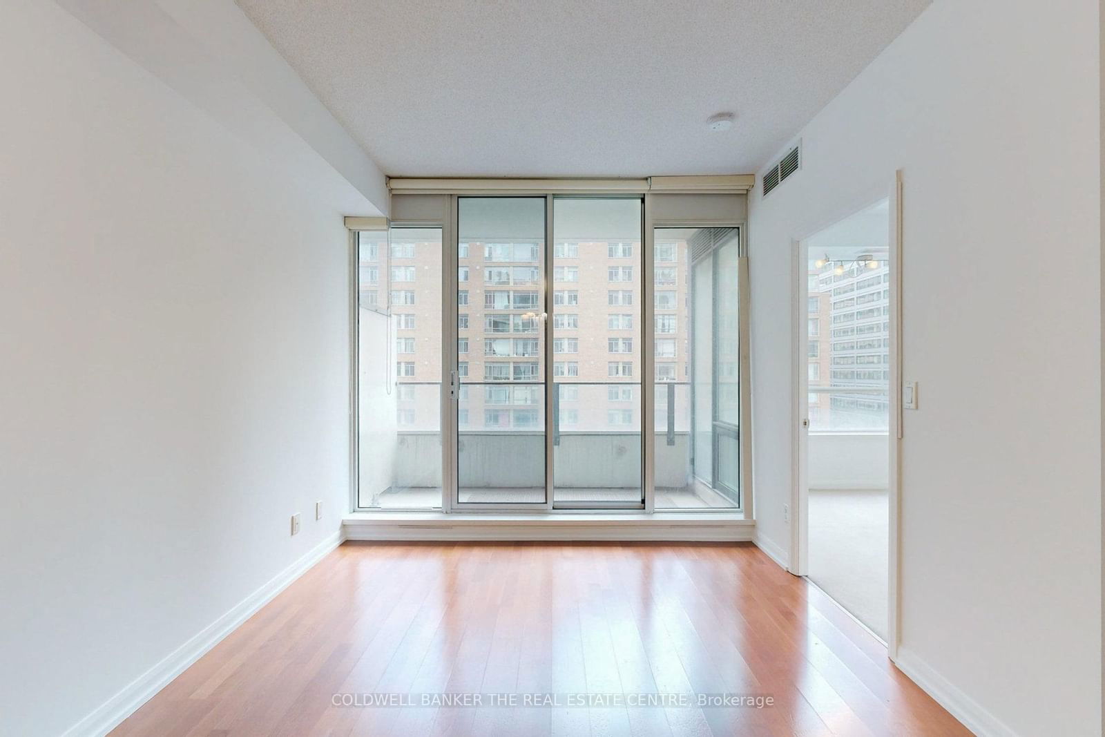 111 Elizabeth St, unit 1118 for rent - image #15