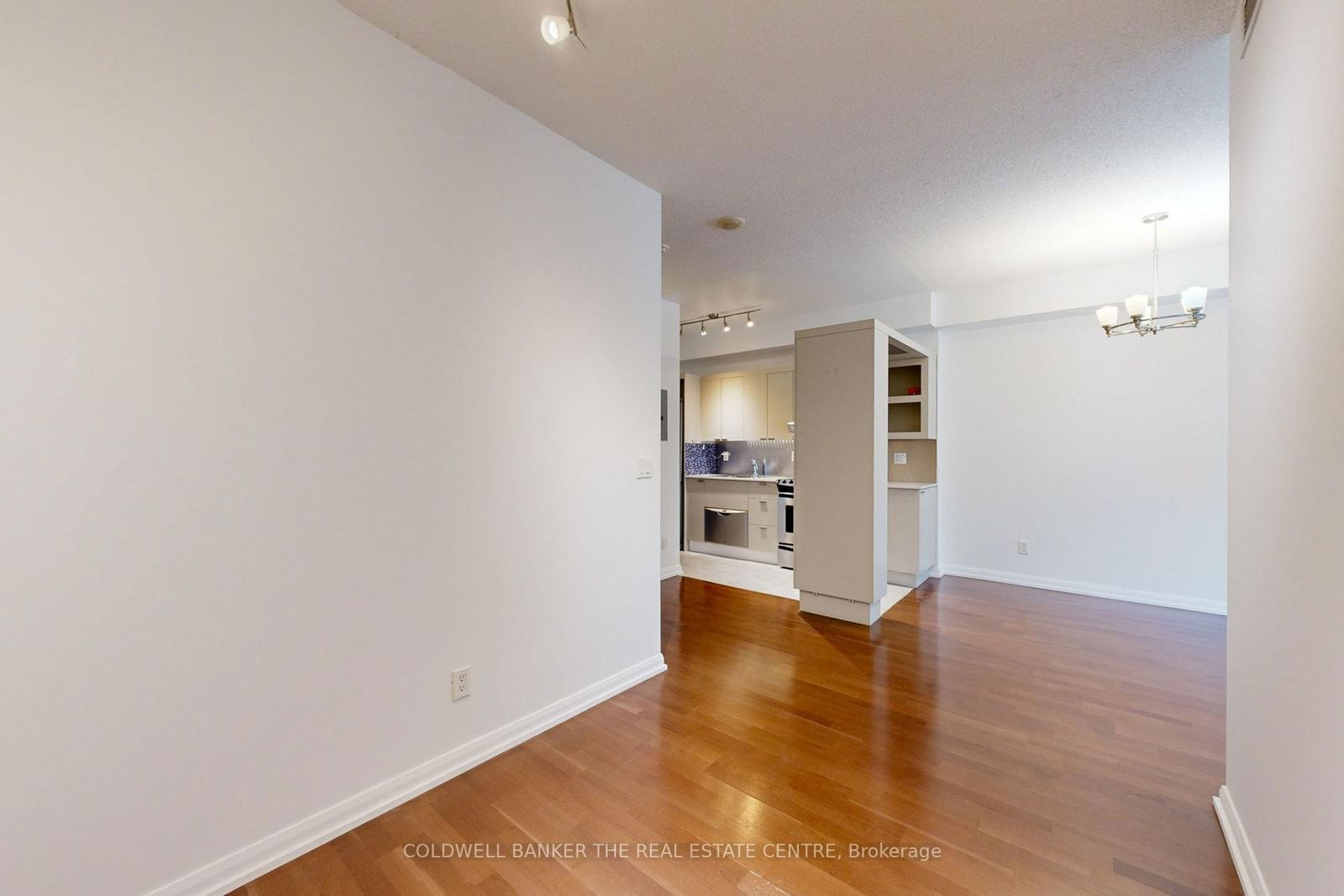 111 Elizabeth St, unit 1118 for rent - image #20