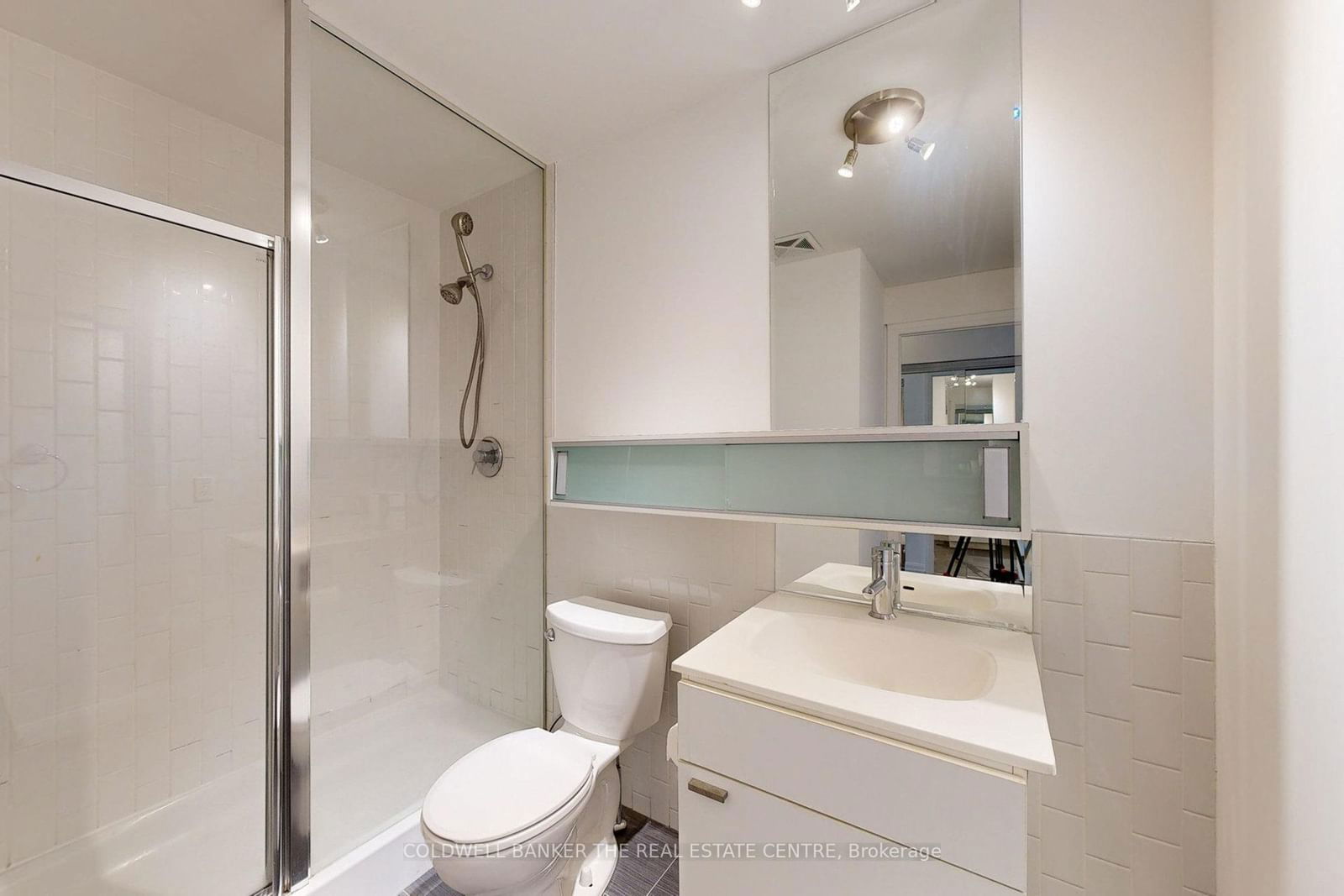 111 Elizabeth St, unit 1118 for rent - image #21