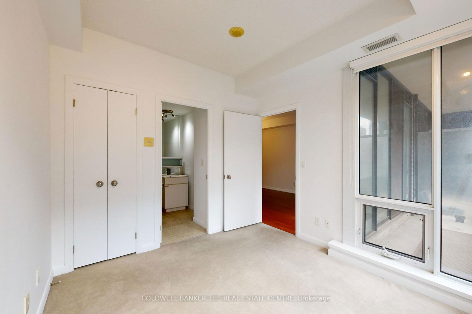 111 Elizabeth St, unit 1118 for rent - image #25