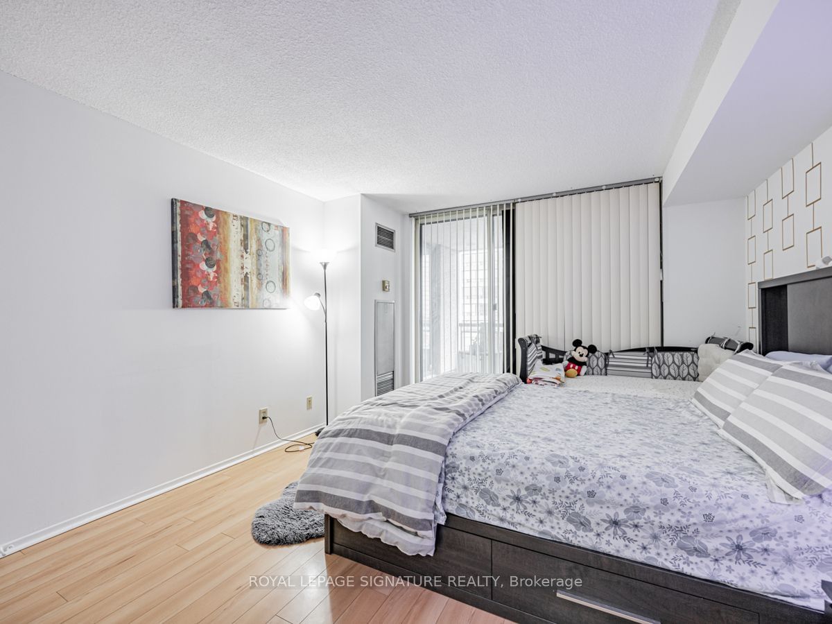 5785 Yonge St, unit 907 for sale - image #21