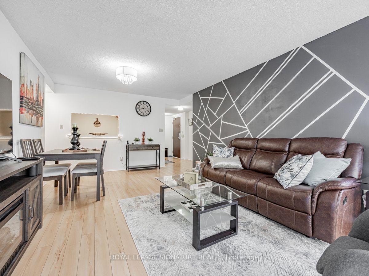 5785 Yonge St, unit 907 for sale - image #7