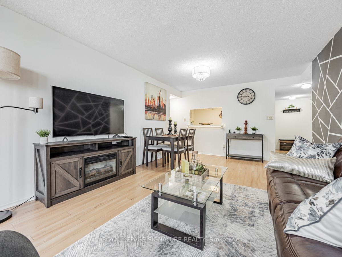 5785 Yonge St, unit 907 for sale - image #8